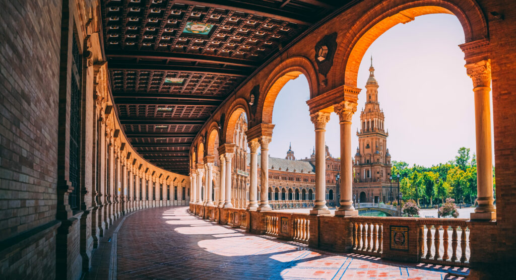 Vue sur la plaza de espana a seville en espagne
